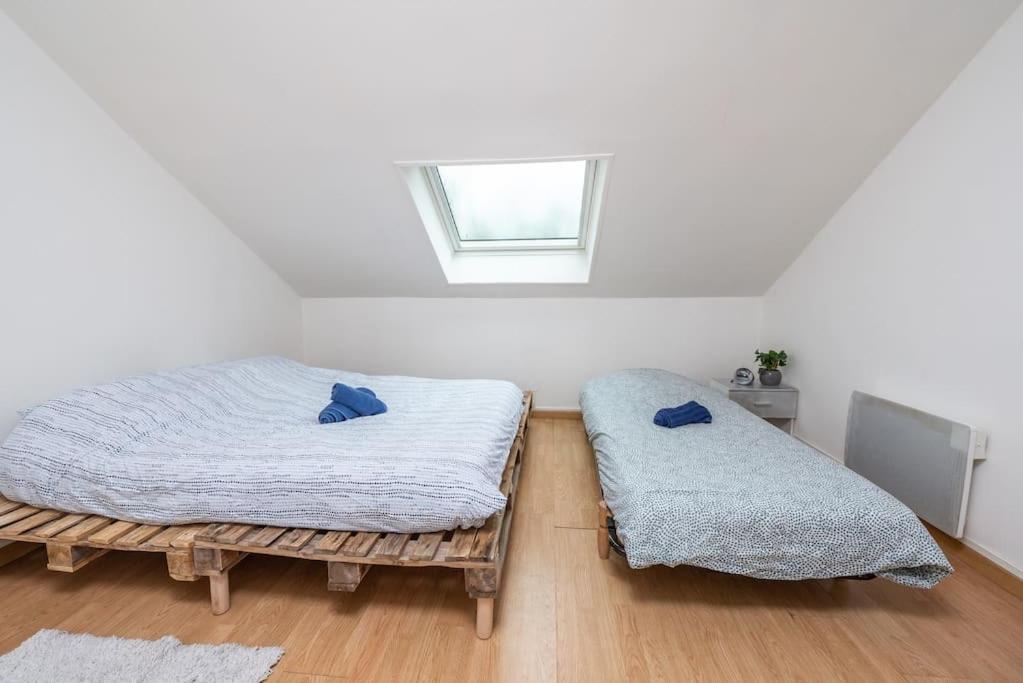 Duplex Cosy Et Contemporain Avec Parking Prive Apartman Amiens Kültér fotó